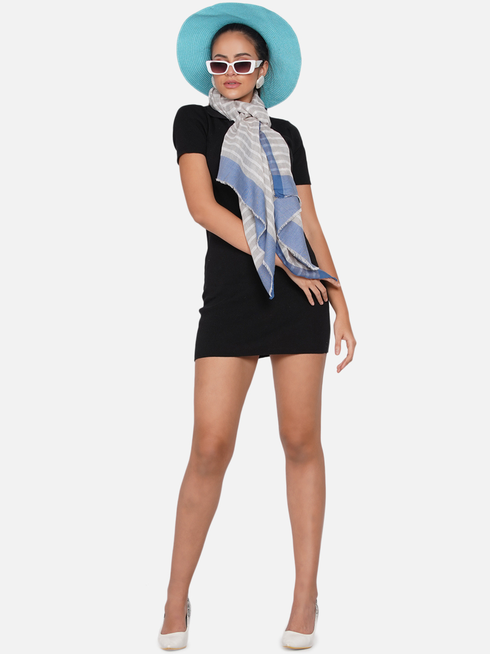 BLUE AND WHITE STRIPES HANDLOOM SCARF