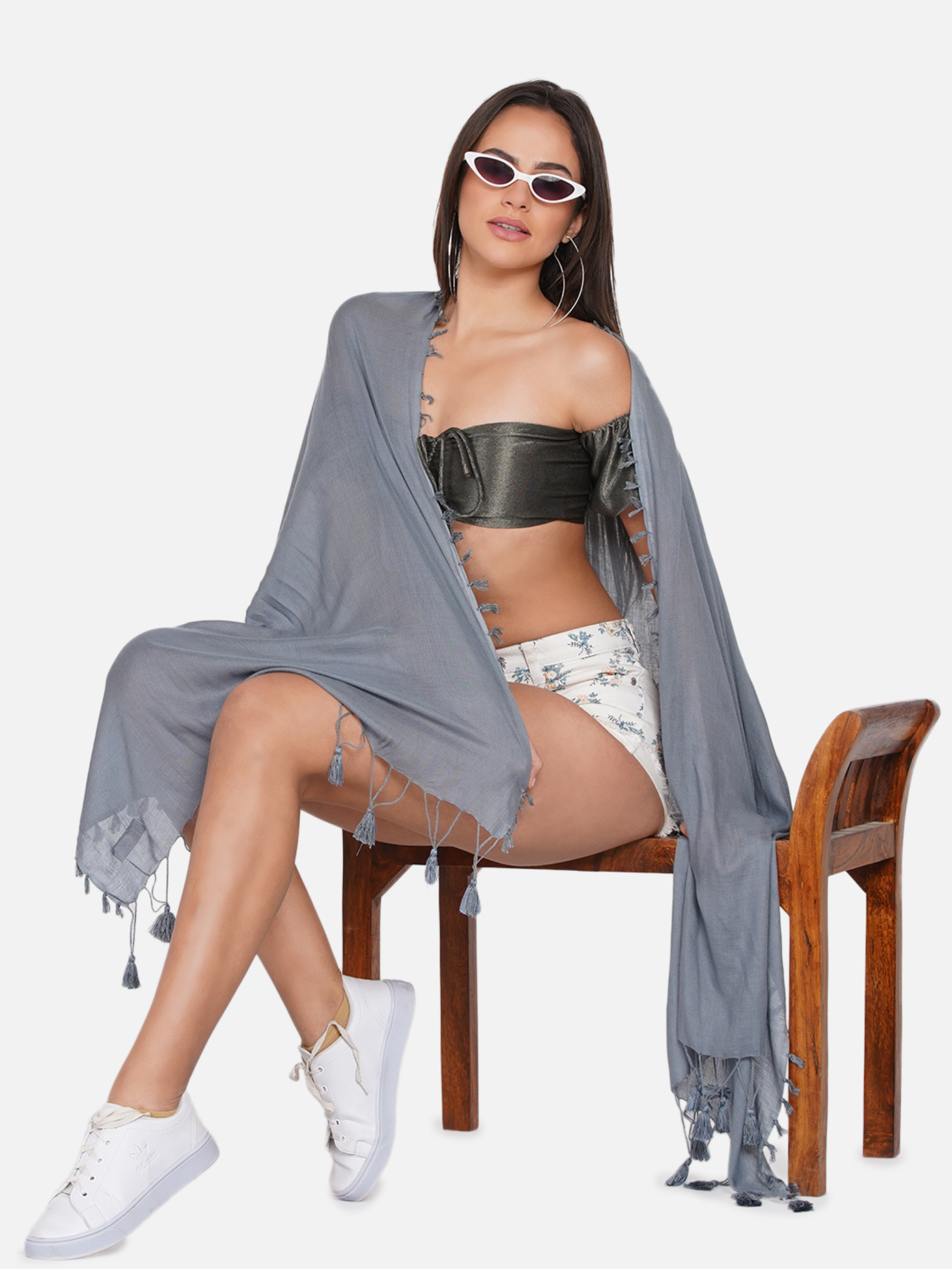 GREYVISCOSESOLIDSCARFWITHTASSELS_3