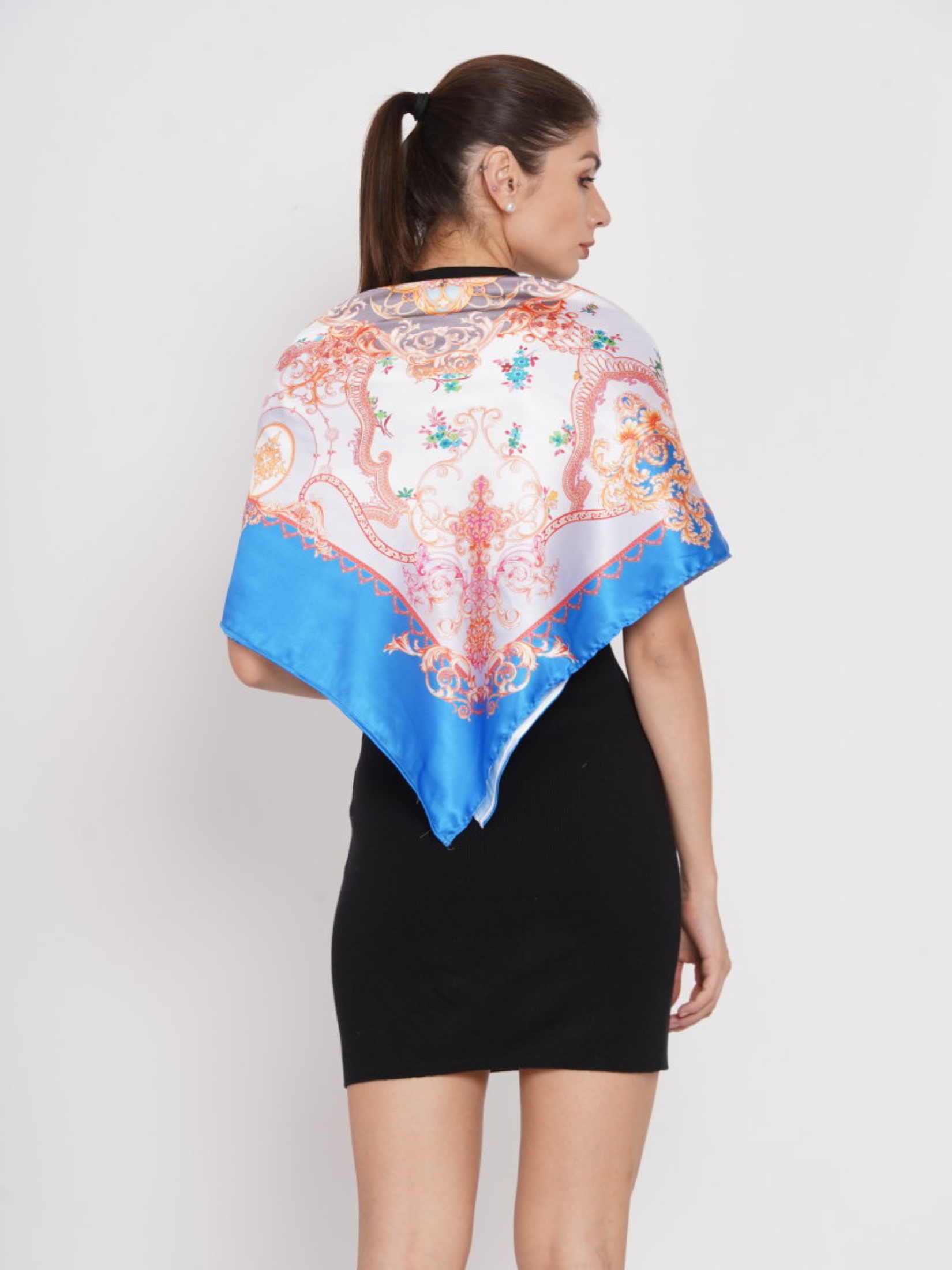 RENISSANCECASTLESCARF_2