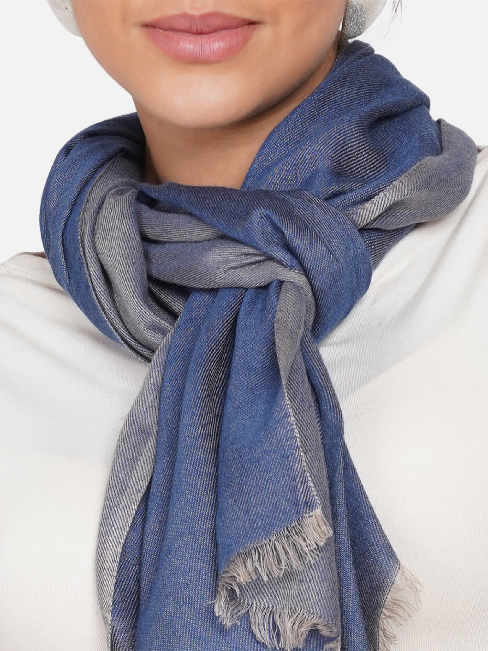 REVERSIBLEDENIMSCARF_4