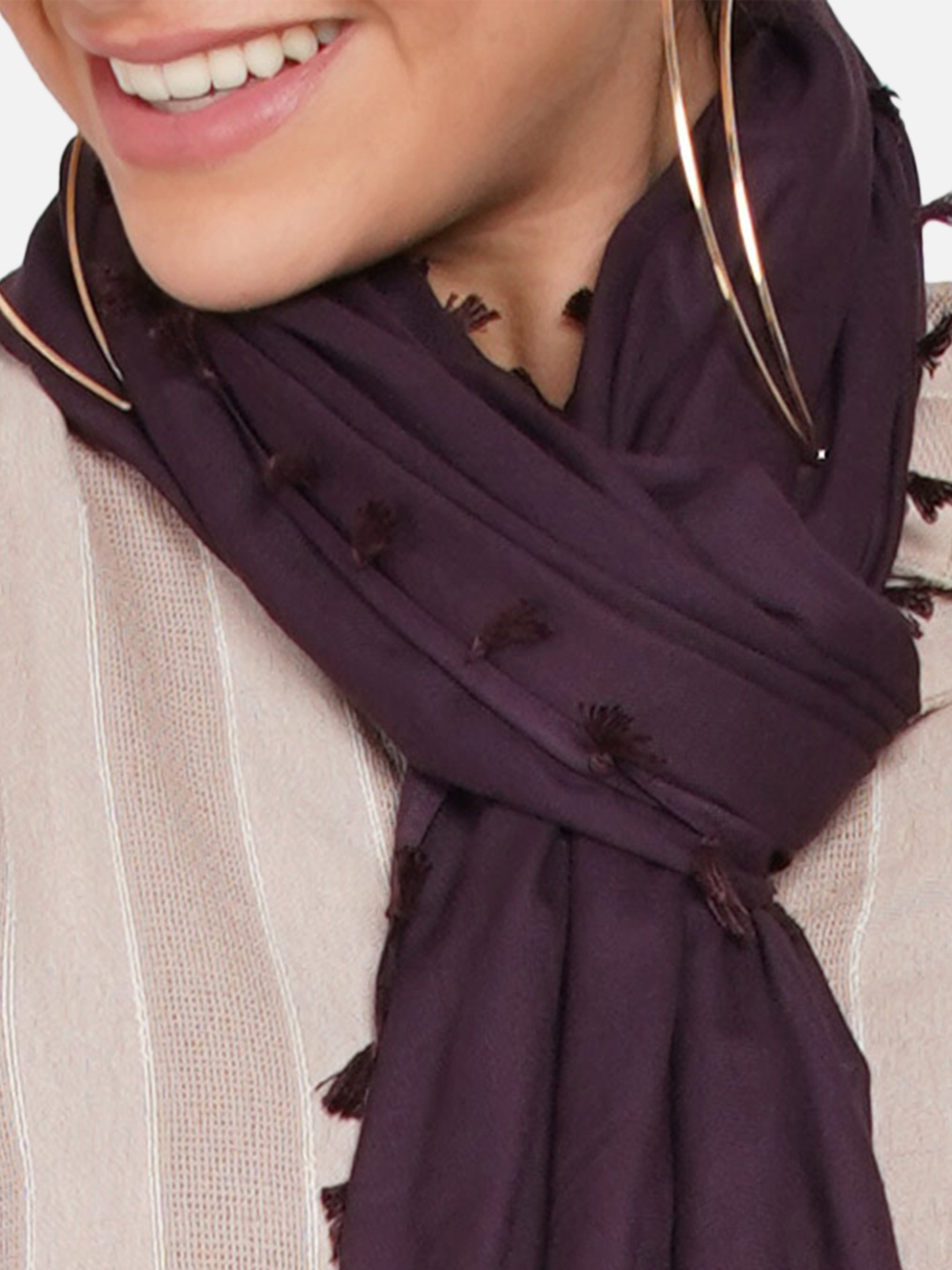WineViscoseSolidScarfwithTassels_2